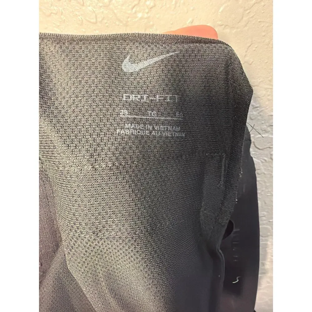 Nike Mens Dri-Fit Golf Shorts in Black/Black CU9740-010 Sz 38